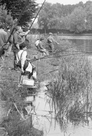 Pokalfischen anlässlich des 60jährigen Jubiläums der Sportfischervereinigung Knielingen 1923