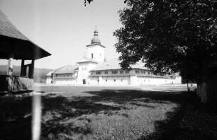 Neamt: Außenansicht (Eingangsseite)