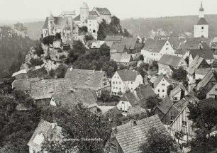 Sächs. Schweiz. Hohnstein : Hohnstein, Blick auf Ort mit Kirche und Burg Hohnstein