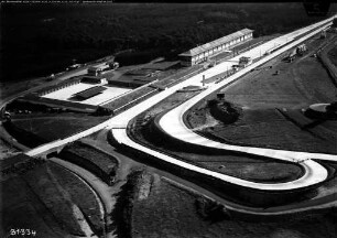 Nürburg (b. Adenau), Nürburgring, Zielkurve