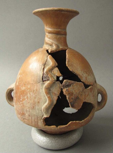 Clay vessel