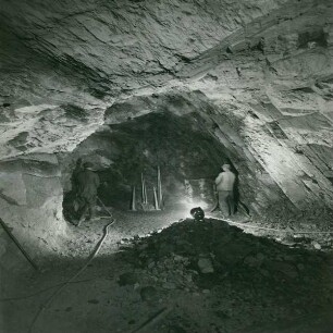 Luftschutzstollen Ehrenbreitstein, Deutschland, 1943-1944