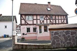 Biebertal, Schloßstraße 27