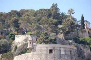 Monte Carlo - Festungsanlagen : Festungsanlagen auf dem Felsen von Monaco. 2006