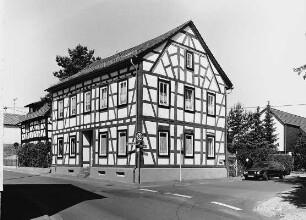 Niedernhausen, Oberseelbacher Straße 15