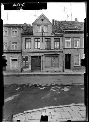 Güstrow : Hollstraße 17,18