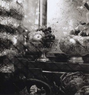 Interieur mit Obstschalen