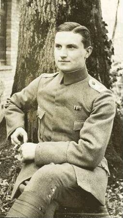 Schönig, Oskar, Dr.; Leutnant, geboren am 26.07.1897 in Rastatt