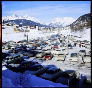 Seefeld: Parkplatz am Skilift, Hintergrund Ort