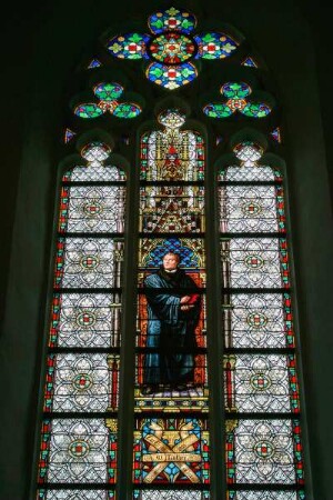 Deutschland. Niedersachsen. Norden. Evangelische Ludgerikirche. 15 Jahrhundert. Innen. Kirchenfenster Martin Luther