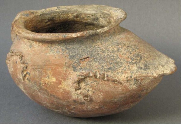 Clay vessel