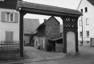 Gießen, Kirchweg 14