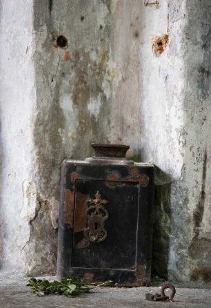 Frankreich. Limousin. Correze. Beaulieu sur Dordogne. Eglise Saint Pierre. Abteikirche. Opferstock