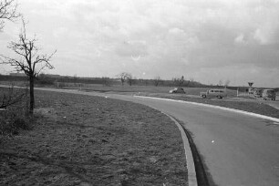 Stadtratsbeschluss zur Bebauung des Oberweingartenfelds zwischen Pulverhausstraße und Autobahnzubringer Süd westlich von Bulach.