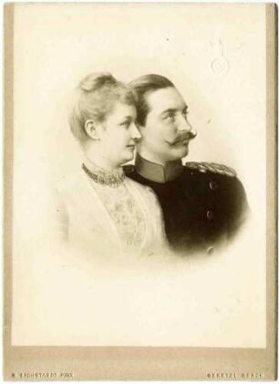 Kaiser Wilhelm II., König von Preußen und Kaiserin Auguste Victoria, Königin von Preußen, Doppelporträt im Halbprofil
