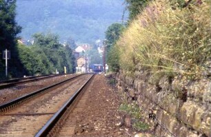 Weinsberg Stützmauer Signaldrähte