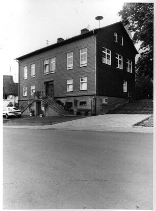 Ehemalige Schule; Hohenahr, Offenbacher Straße