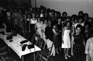 16. Tagung 1966 Mediziner; Studentenabend Polonaise: Polonaiseformation