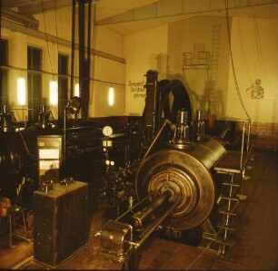 Zwillings-Dampffördermaschine. Oelsnitz: Bergbaumuseum