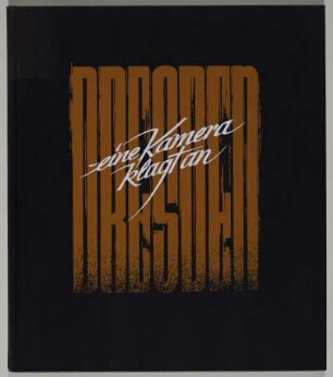 Einband des Bildbandes "Richard Peter: Dresden - eine Kamera klagt an", Halle/Saale : Fliegenkopf-Verlag