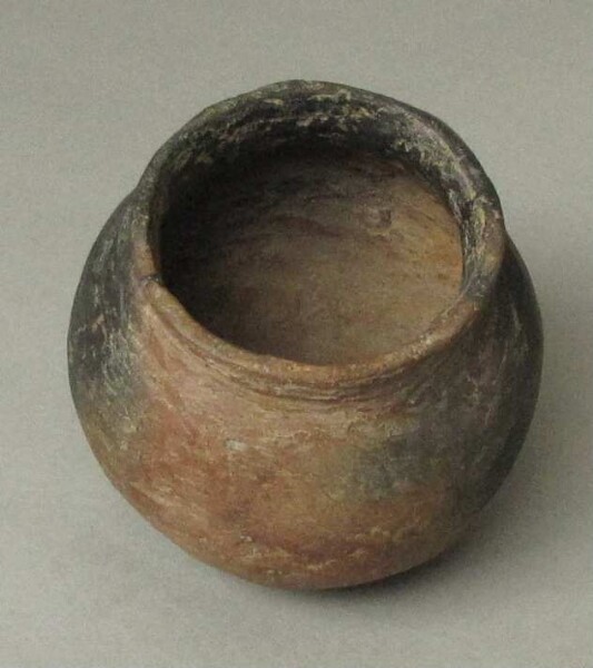 Clay vessel