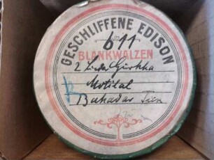 "a) Die Hirtinnen, b) dasselbe noch einmal, c) Tabakslied"