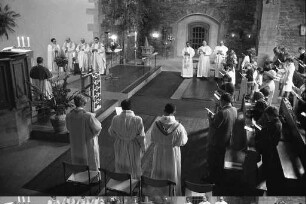 Hochamt zum diamantenen Priesterjubiläum von Prof. Dr. Johannes Zeimet in der altkatholischen Christi-Auferstehungskirche