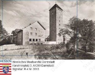 Heppenheim an der Bergstraße, Jugendherberge Starkenburg / eingebaut im alten Mauerring, Außenansicht