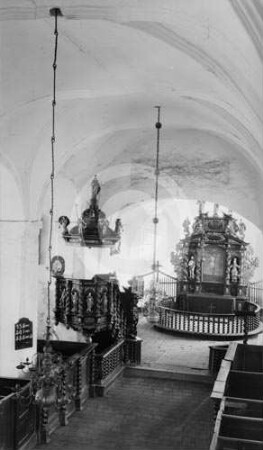 Langhaus und Chor der Kirche Nurmhusen