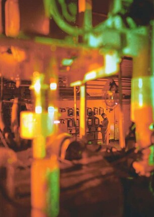 Rotraum im VEB Filmfabrik Wolfen : Werbeaufnahme für die Marke ORWO des VEB Filmfabrik Wolfen
