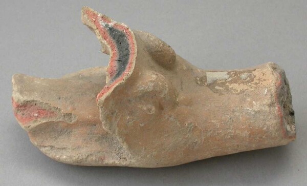 Foot fragment of a clay bowl