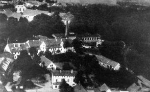 Rothenburg/O.L.. Herrschaftliche Rothenburger Holzstofffabrik, aus: Monographien deutscher Landschaften - Die preußische Oberlausitz, 1927