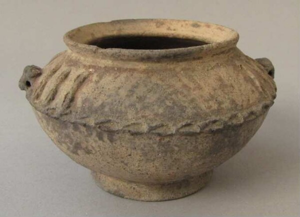 Clay vessel