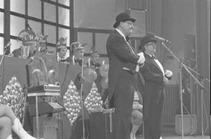 Prunksitzung der Karnevalsgesellschaft "Blau-Weiß" Durlach 1951 e.V. in der Festhalle Durlach