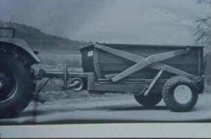 Fotografie: Transportgerät, Einachsanhänger, Containersystem