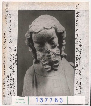 Rottweil: Lorenzkapelle (Museum): Christusstatue vom Wimperg des Westportals der Frauenkirche