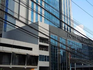 Panama-City - Hochhäuser im Geschäftsviertel : Wohn-und Bürohochhäuser prägen das Stadtbild. Aufgenommen am 14. September in Panama-City