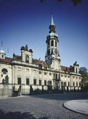Wallfahrtsstätte Maria-Loreto — Westfassade