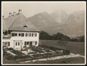 Landhaus Dr. Wolfgang Huck, Bischofswiesen: Ansicht der Haupthauses von Westen
