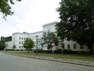 Eisenhüttenstadt: Grundschule "Erich Weinert"