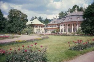 Dresden. Schloß Pillnitz, Bergpalais, Hofseite