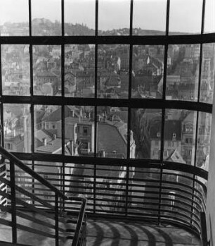 Stuttgart. Warenhaus Breuninger. Blick aus dem oberen Stockwerk