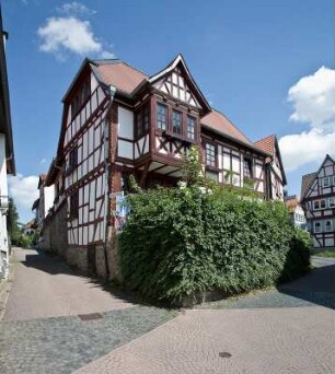 Rosengärtchen; Lich, Kirchgasse 2