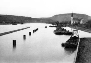 Unterer Vorhafen Schleuse Detzem/Mosel