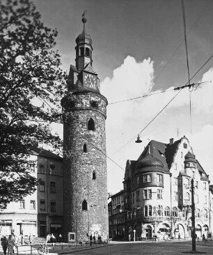 Halle (Saale), sog. Leipziger Turm; das oberste Geschoss 1573 für Kanonstände aufgesetzt