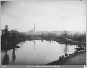 Hohenzollernanlage jetzt Friedrich-Ebert-Anlage nach Südosten im Hintergrund Matthäuskirche