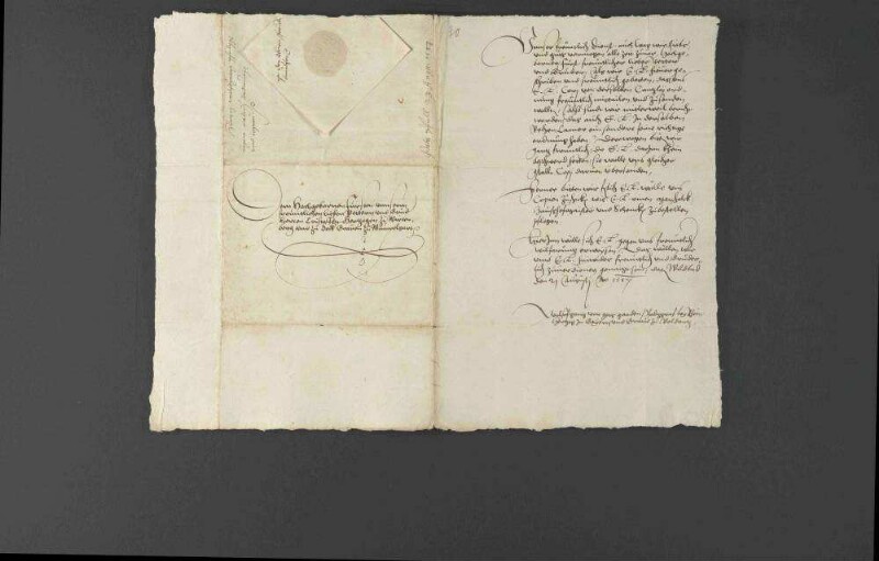 Herzog Christoph von Württemberg und Pfalzgraf Wolfgang übermitteln einander Kirchenordnungen, Mandate gegen Gotteslästerer und Wiedertäufer, auch Abstellung der unflätigen Pluderhosen und gewachster Stiefel, dazu erbittet der Pfalzgraf auch noch die württembergische Kanzleiordnung, auch den Staat des Marschalls, Haushofmeisters und anderer Hofdiener.