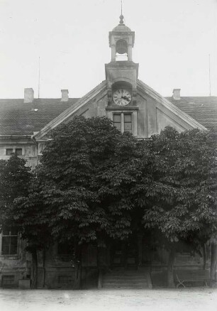 Rittergut Jeßnitz, Herrenhaus : Großweitzschen-Jeßnitz, Rittergut Jeßnitz. Herrenhaus (1851/1900). Teilansicht der Eingangsfront