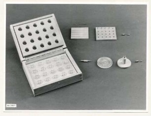 Klein-Elektronenmikroskop KEM1, Bild 10, Foto 1959