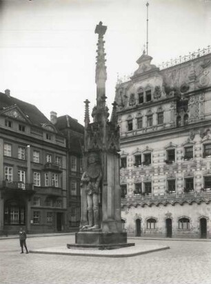 Zerbst, Markt : Zerbst. Roland (1445)